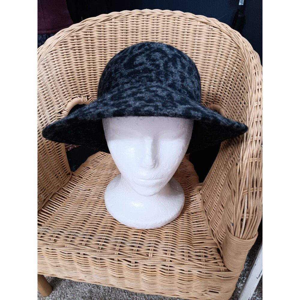Anthropologie Finn Cozy Bucket Hat Wool Blend Leopard Print Women's OSFM